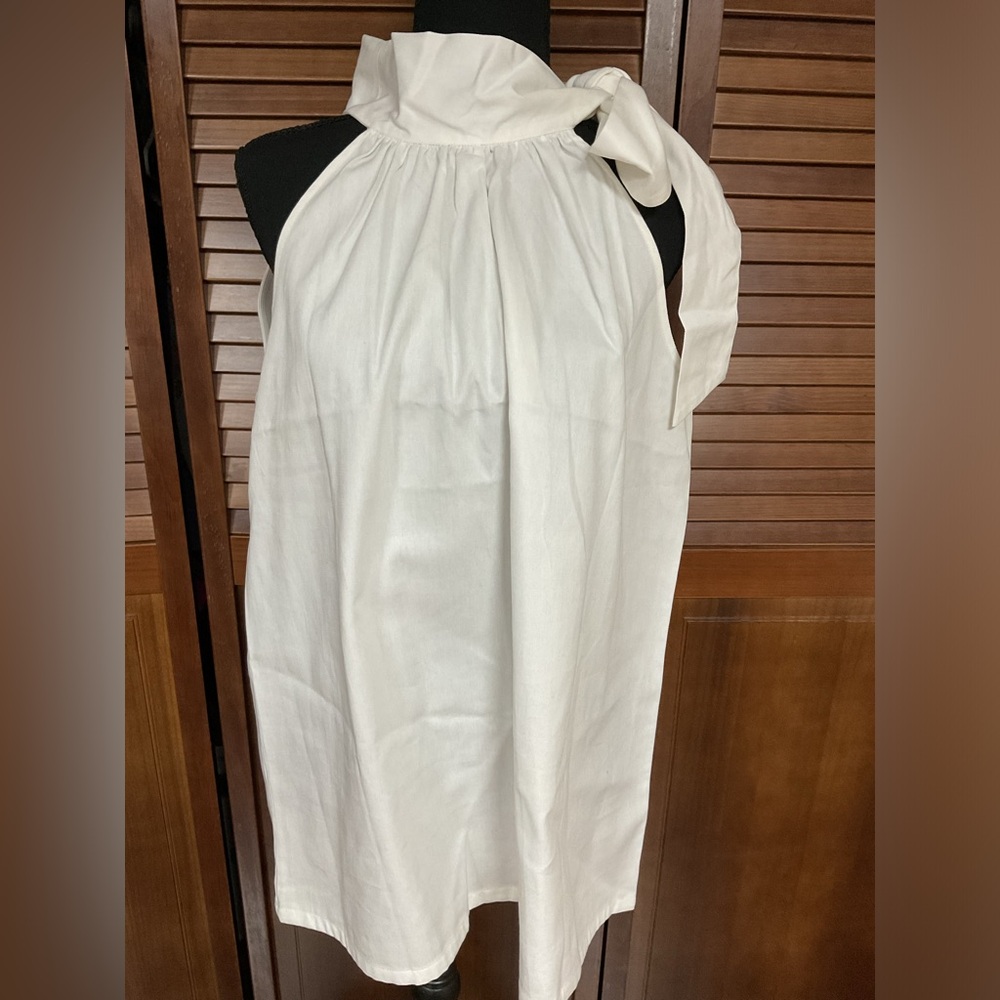 Grace Baker Sleeveless top